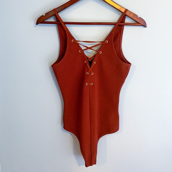 Express lace up front bodysuit - Picture 2 of 3